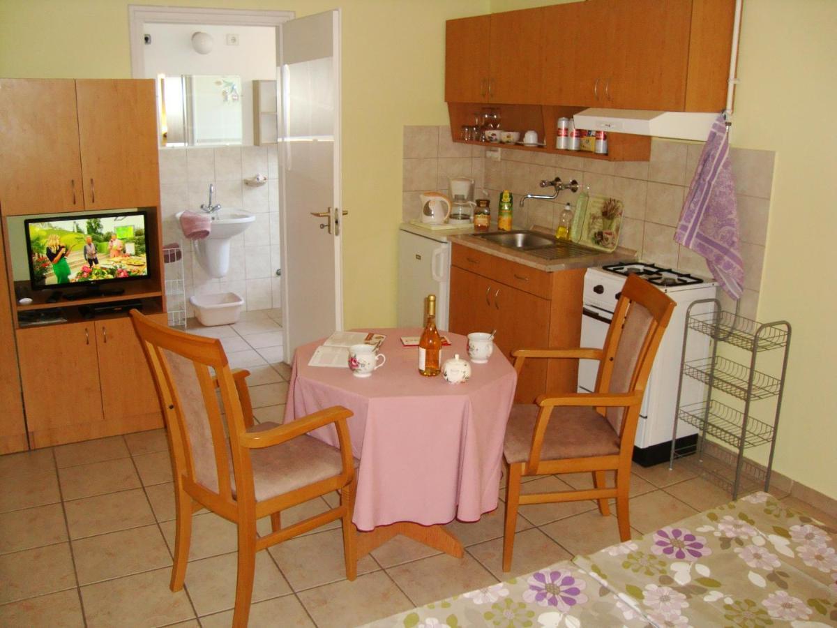 Eliza Vendeghaz Apartment Hajduszoboszlo Exterior photo