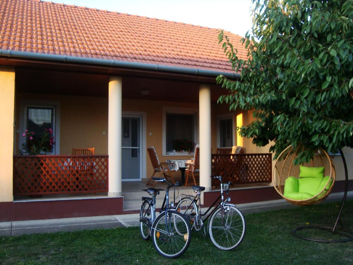 Eliza Vendeghaz Apartment Hajduszoboszlo Exterior photo